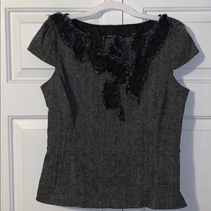 A Nine West top